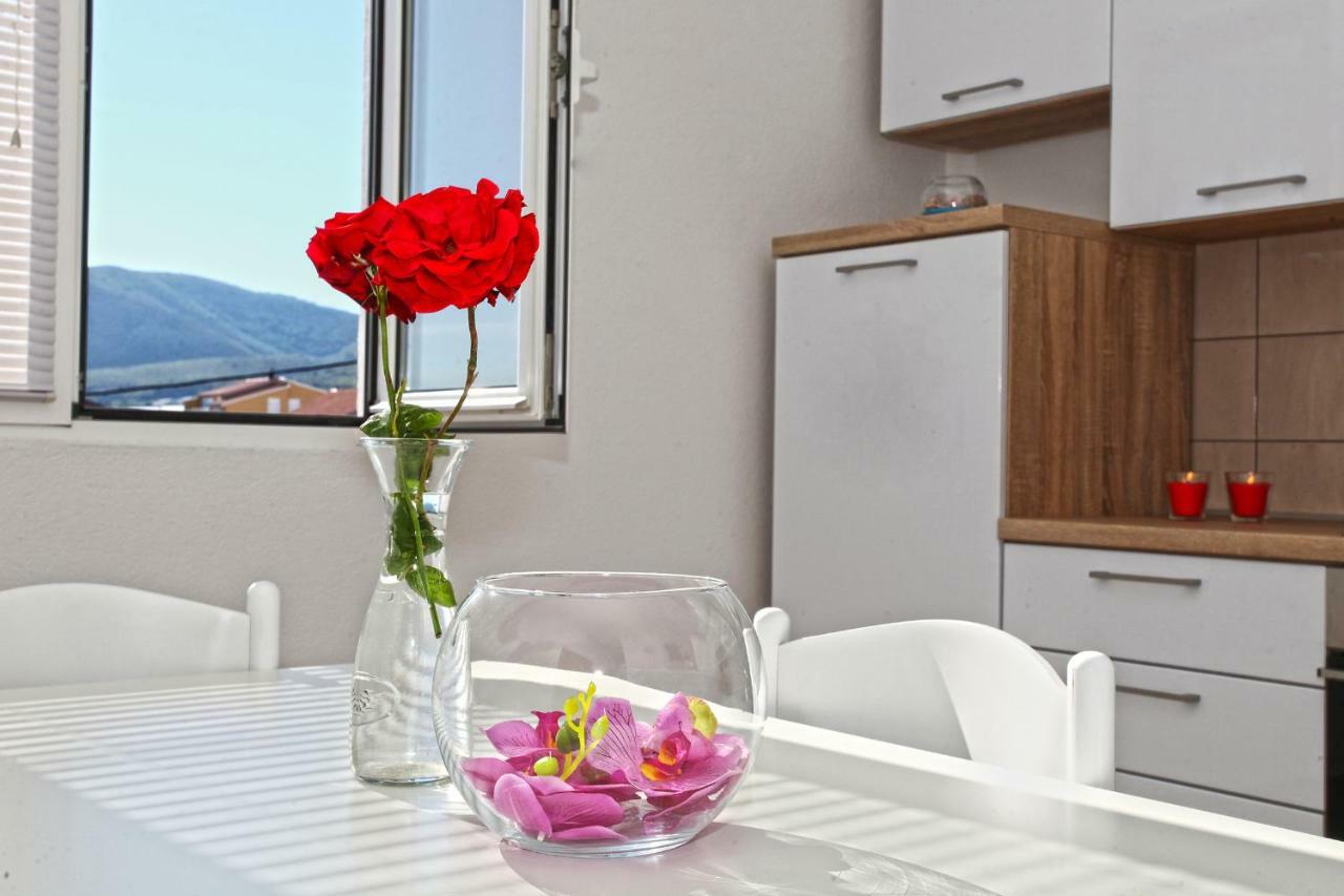 Apartments Ukic Kaštela 外观 照片